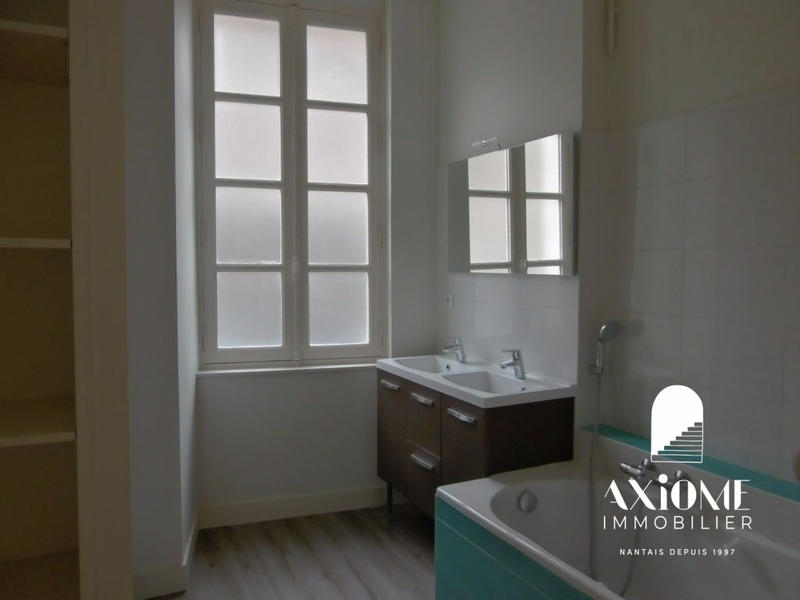 Appartement - 130 m² - 5 pièces