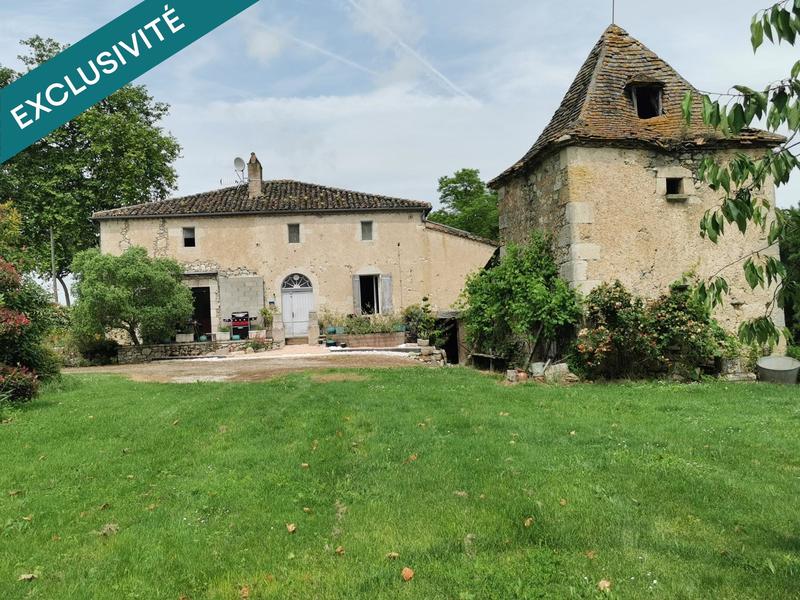 Maison - 244 m² - 5 pièces