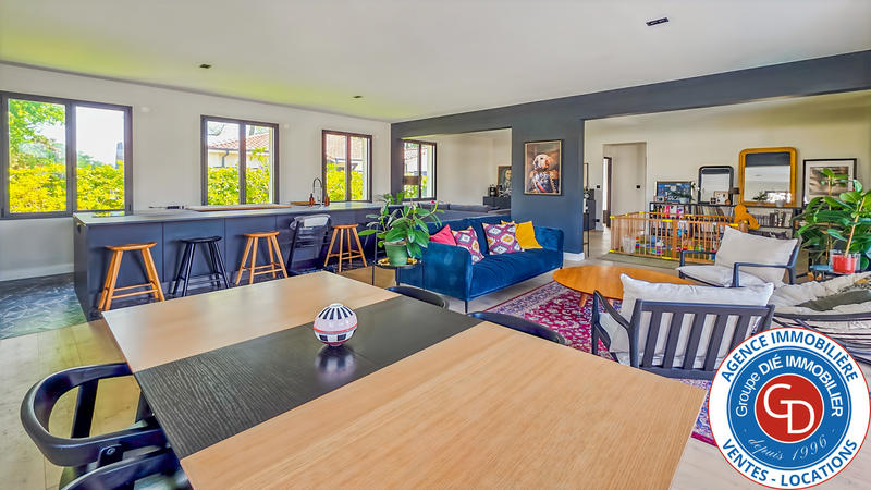 Maison - 168 m² - 5 pièces