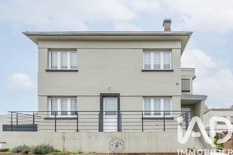 Maison - 140 m² - 5 pièces