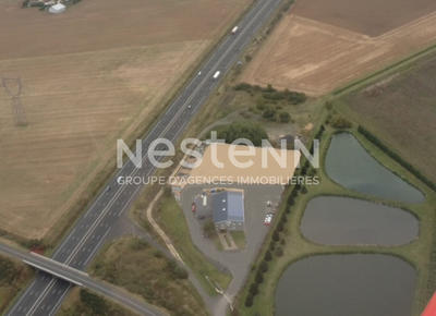 Local commercial - 1 154 m²