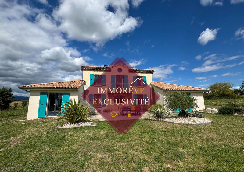 Maison - 177 m² - 6 pièces