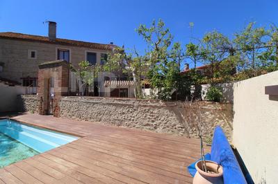 Mas - 157 m² - 5 pièces