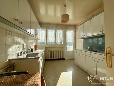 Appartement - 64 m² - 3 pièces