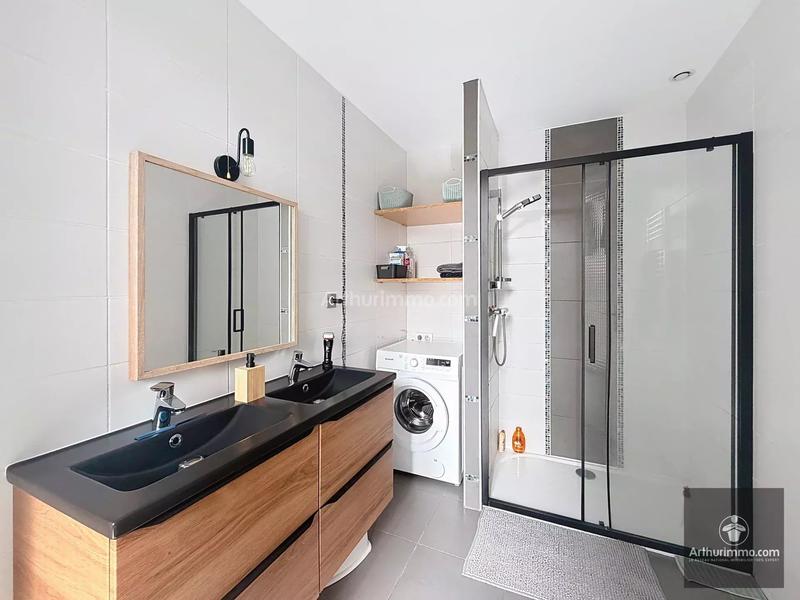 Appartement - 110 m² - 5 pièces