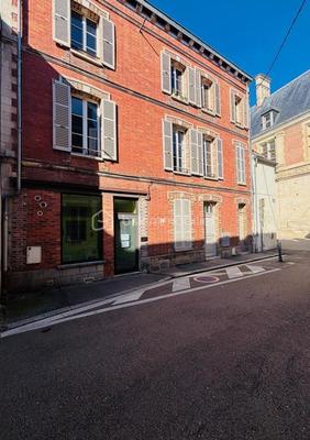 Local d'activité / Entrepôt - 72 m² - 7 pièces