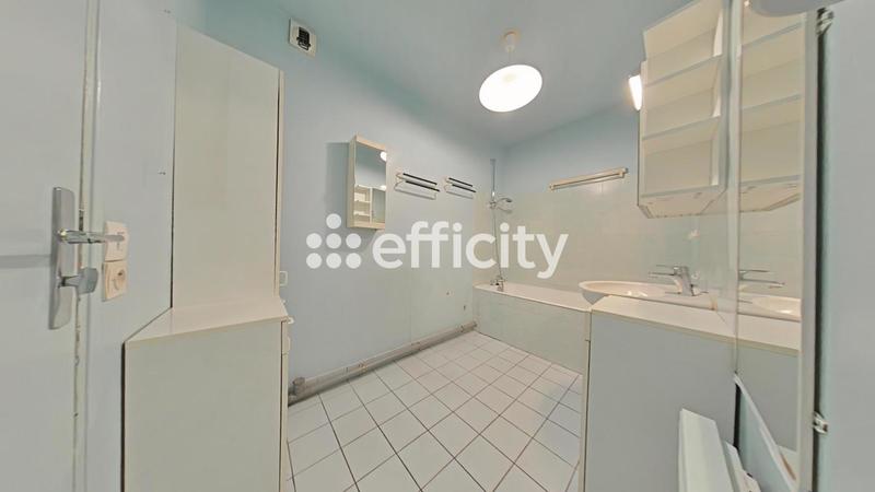 Appartement - 67 m² - 3 pièces