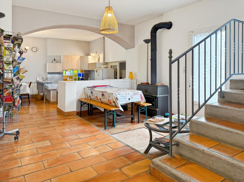 Propriété - 398 m² - 13 pièces