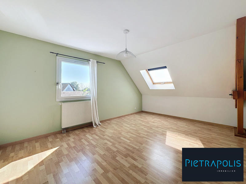 Maison - 204 m² - 5 pièces