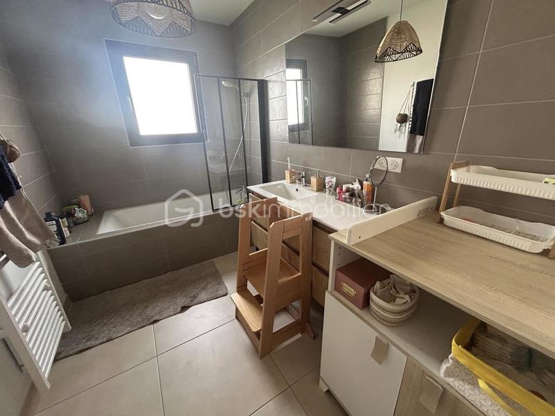 Maison - 145 m² - 6 pièces