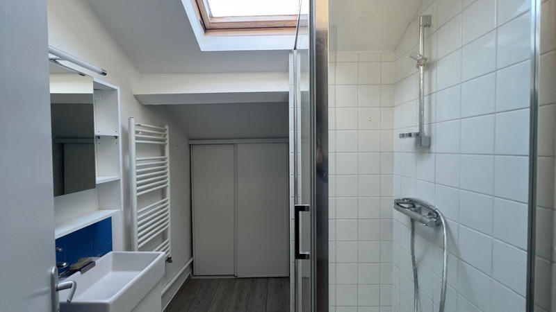 Appartement - 75 m² - 2 pièces