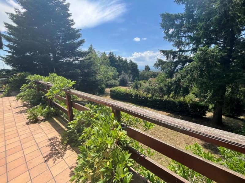 Maison - 107 m² - 6 pièces