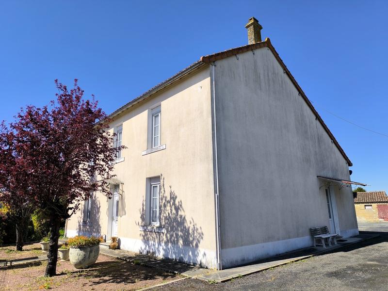 Maison - 163 m² - 6 pièces