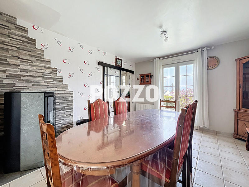 Maison - 89 m² - 5 pièces