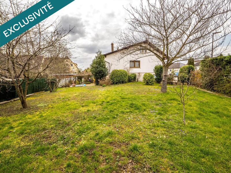 Maison - 136 m² - 6 pièces