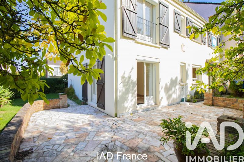 Maison - 163 m² - 6 pièces