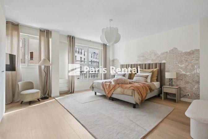 Appartement - 157 m² - 4 pièces