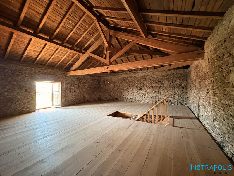 Maison ancienne - 247 m² - 13 pièces