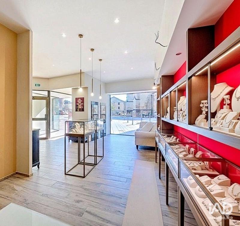 Local commercial - 130 m²