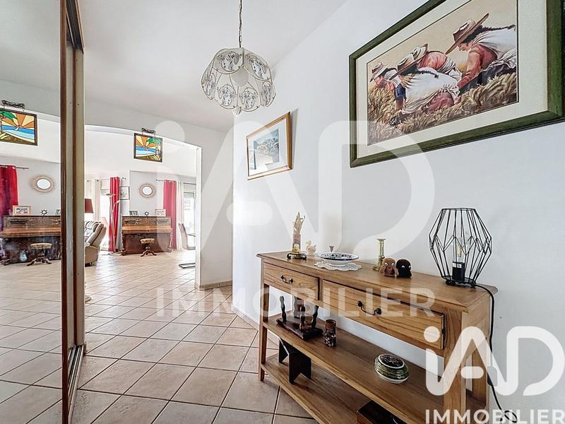 Maison - 187 m² - 7 pièces