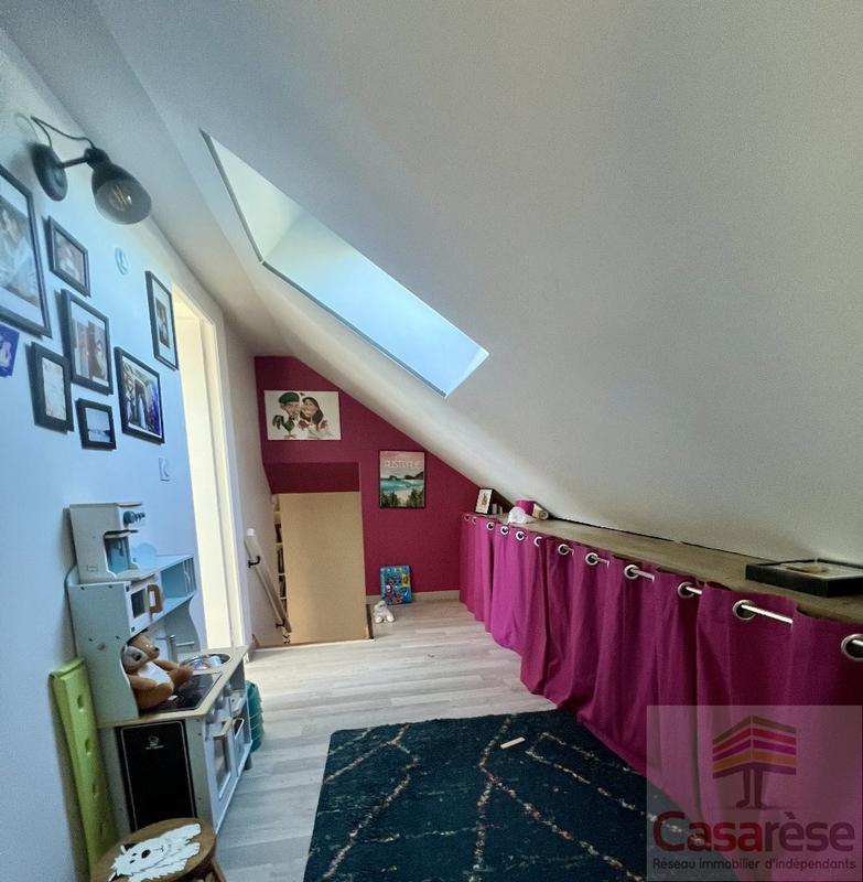 Maison - 143 m² - 5 pièces