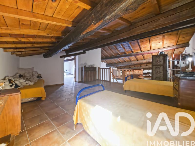 Maison de village - 150 m² - 5 pièces