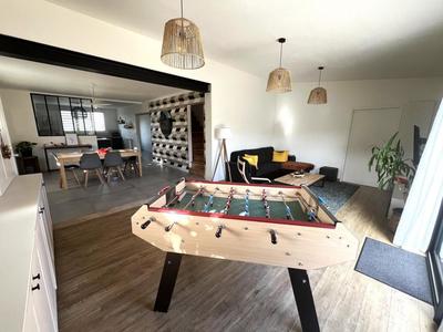 Maison - 167 m² - 7 pièces