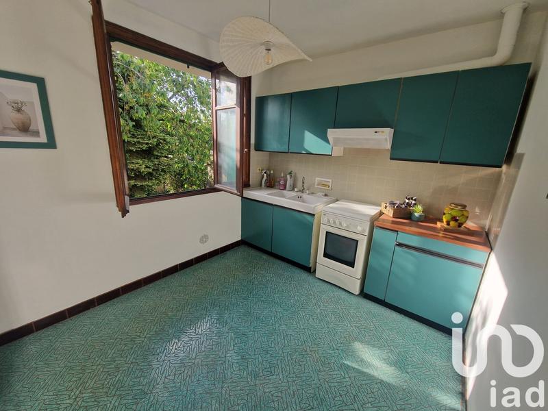 Maison - 96 m² - 5 pièces