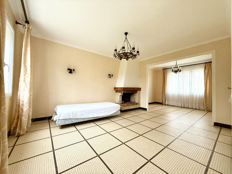 Maison - 85 m² - 5 pièces