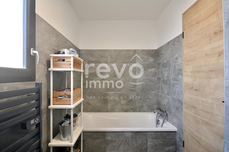 Maison - 159 m² - 5 pièces