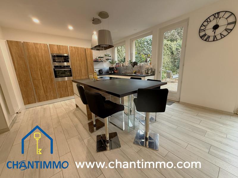 Maison ancienne - 269 m² - 7 pièces