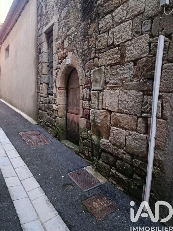 Maison de village - 92 m² - 3 pièces