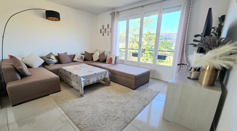 Maison - 76 m² - 4 pièces