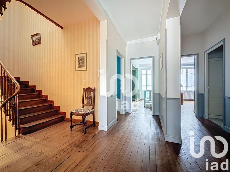 Maison de ville - 364 m² - 9 pièces