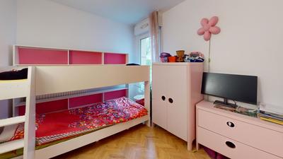 Appartement - 76 m² - 4 pièces