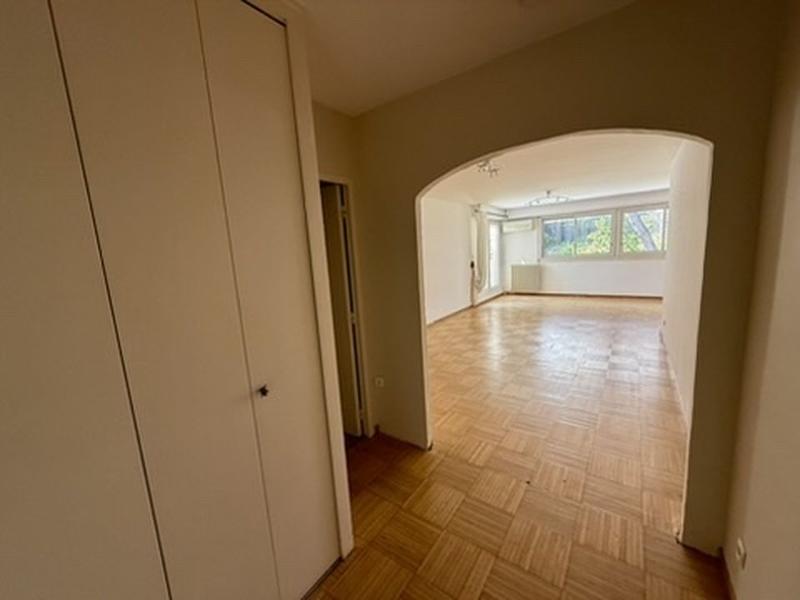 Appartement - 90 m² - 3 pièces
