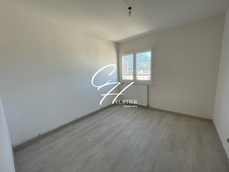 Appartement - 74 m² - 4 pièces