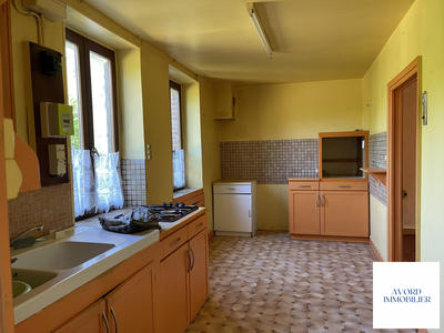 Maison - 94 m² - 3 pièces