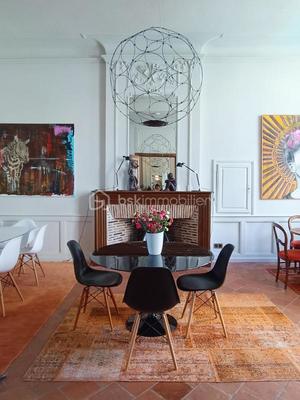 Hôtel particulier - 650 m² - 17 pièces