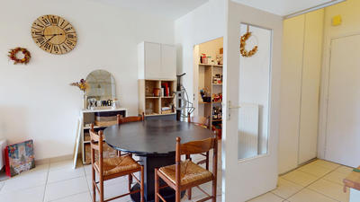 Appartement - 49 m² - 3 pièces