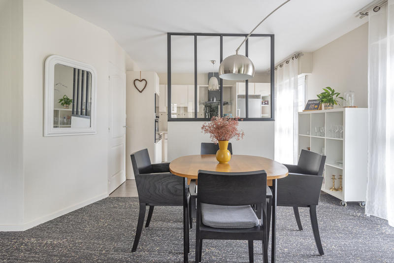 Appartement - 95 m² - 3 pièces