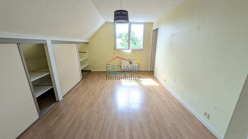 Maison traditionnelle - 163 m² - 5 pièces