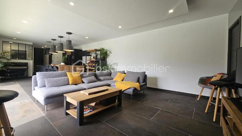 Corps de ferme - 122 m² - 4 pièces