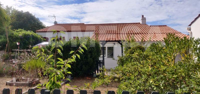 Maison - 180 m² - 7 pièces