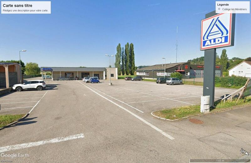 Local commercial - 1 372 m² - 3 pièces