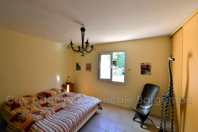 Villa - 180 m² - 7 pièces