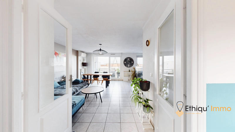 Appartement - 66 m² - 3 pièces