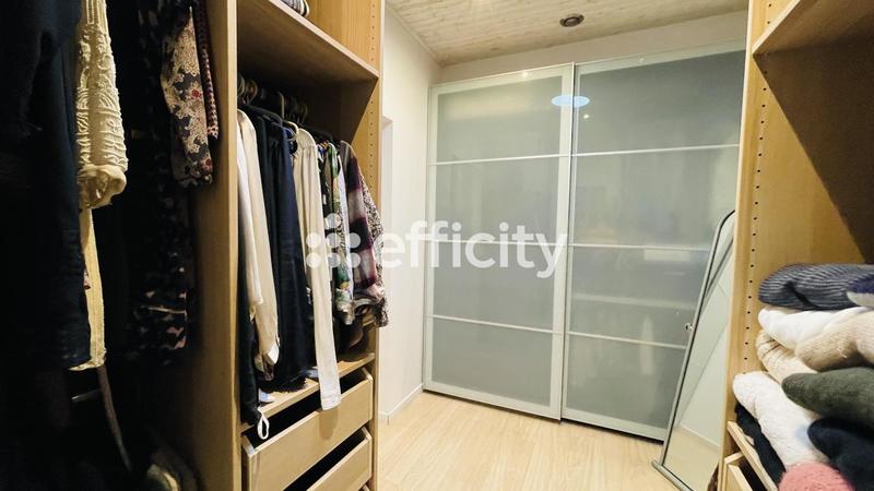 Maison - 170 m² - 6 pièces