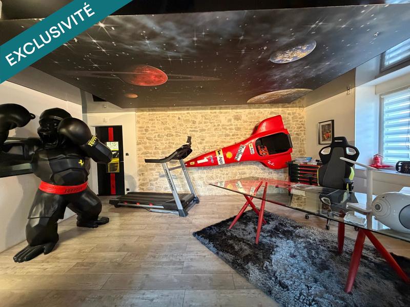 Maison - 346 m² - 10 pièces