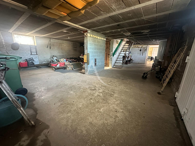 Maison - 102 m² - 6 pièces